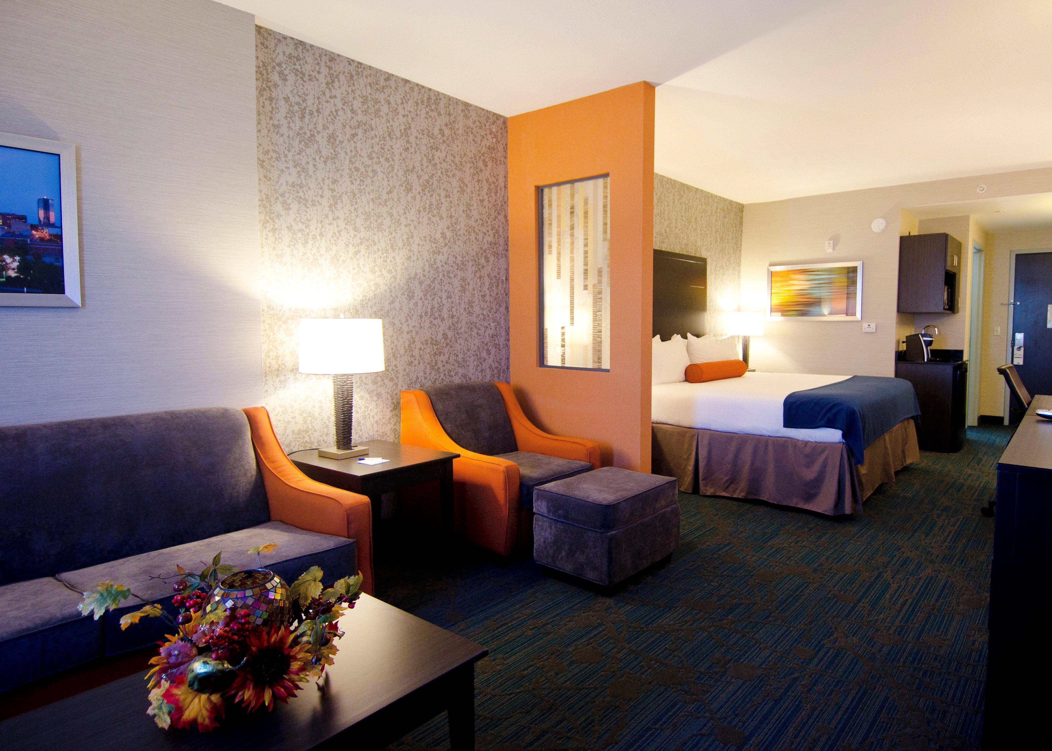 Holiday Inn Express Hotel & Suites Knoxville By Ihg מראה חיצוני תמונה