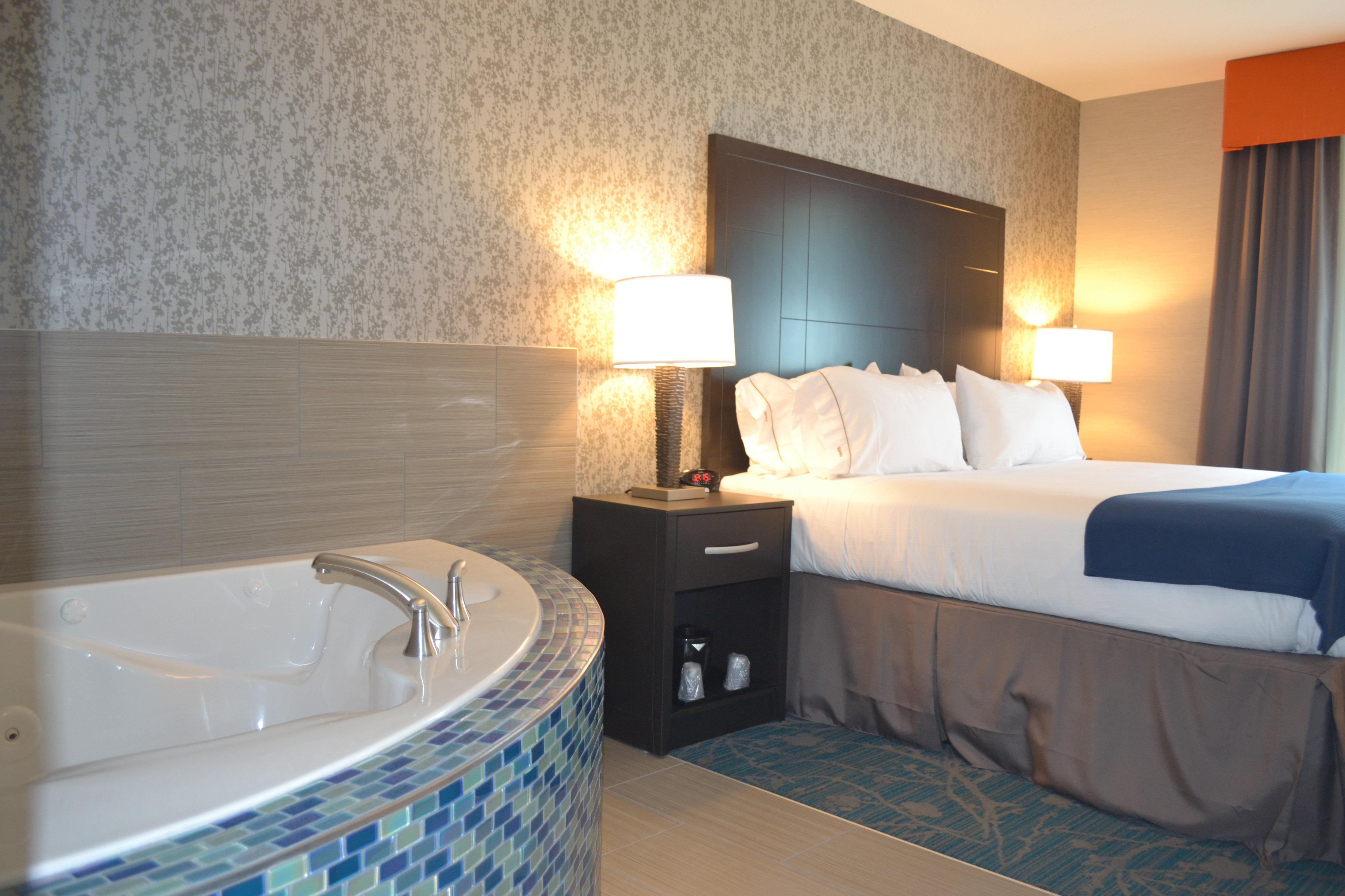 Holiday Inn Express Hotel & Suites Knoxville By Ihg מראה חיצוני תמונה